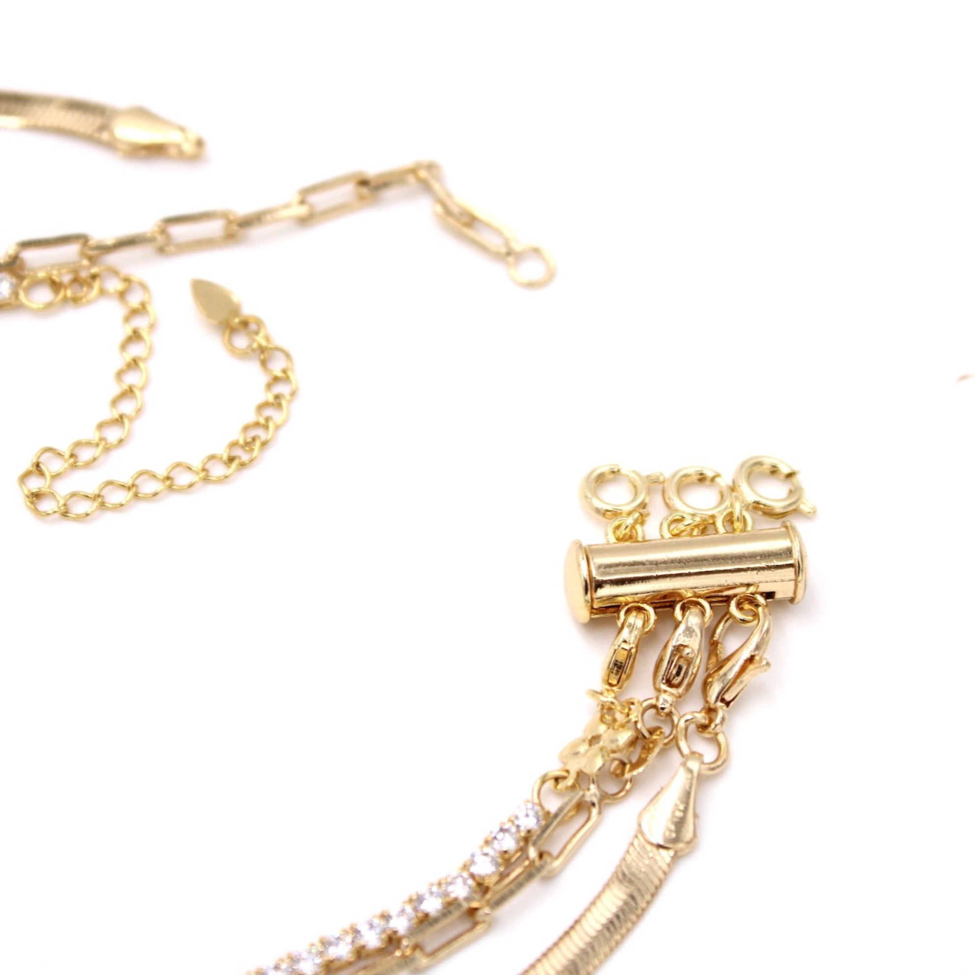 Gold Magnetic Necklace Clasp Divider